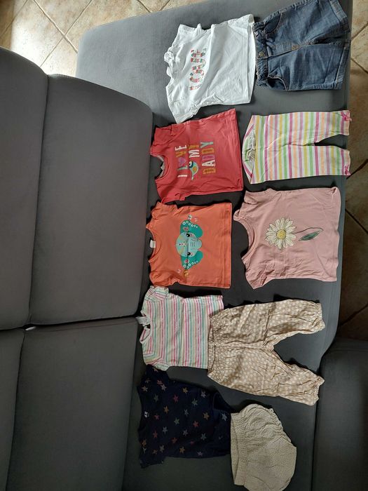 Komplet ubrań dla dziewczynki