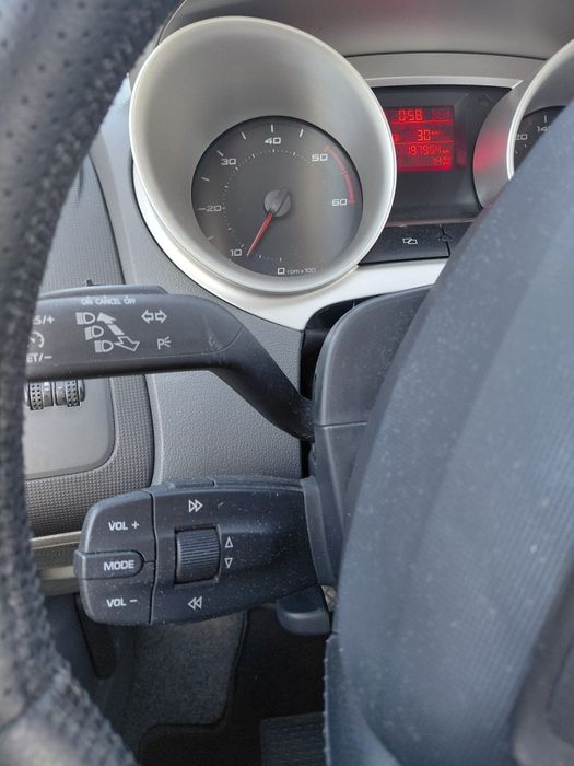 Seat ibiza 1600tdi, 2011