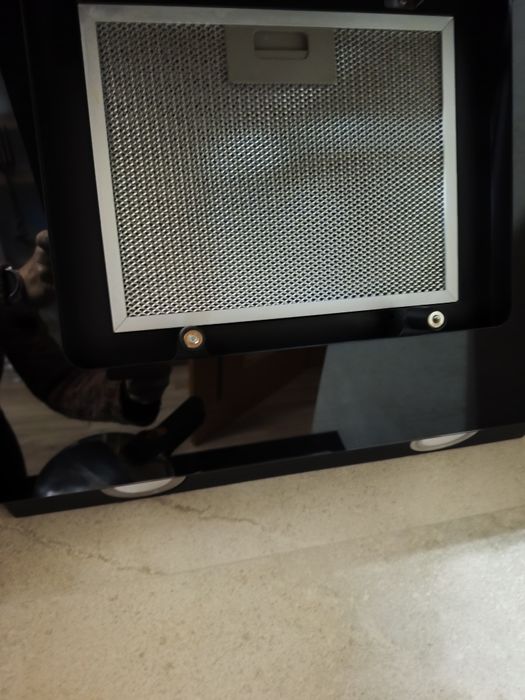 Vendo exaustor, com pouco uso, praticamente novo.Facil de limpar ,