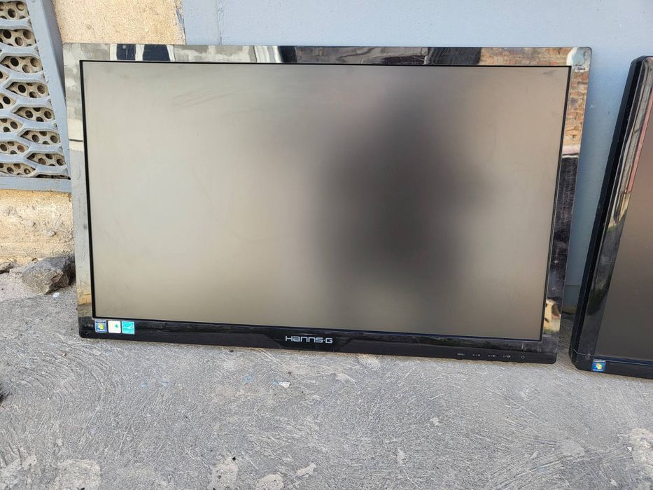 Монітор. Монітори     LCD