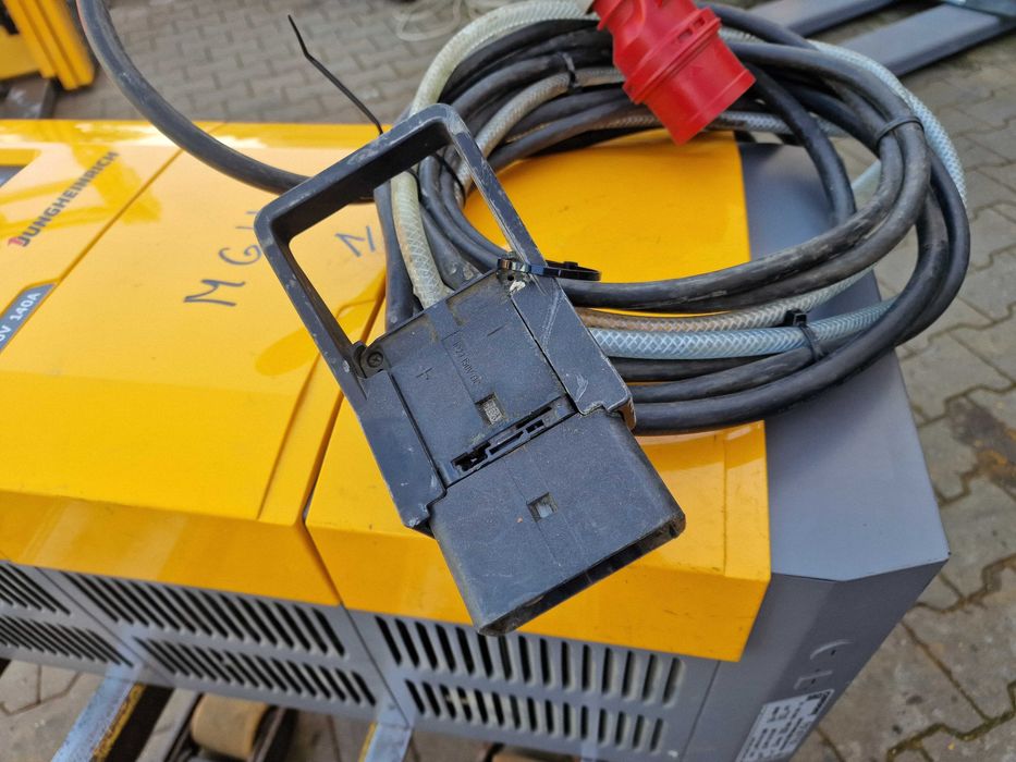 Prostwonik Ładowarka Jungheinrich 80V 140A SLH300