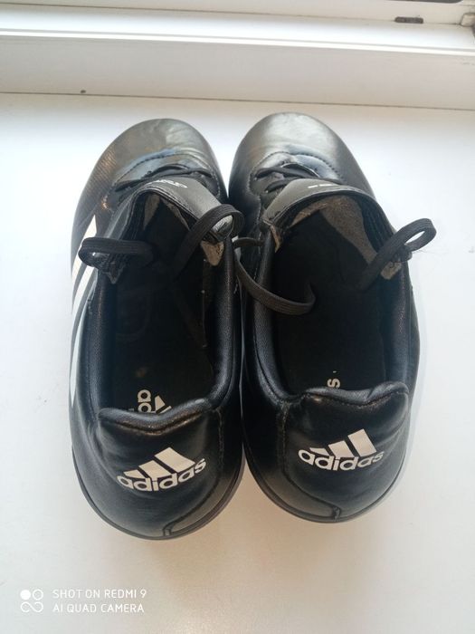 Продам бутсы Adidas регби р. 39 стелька 25 см
