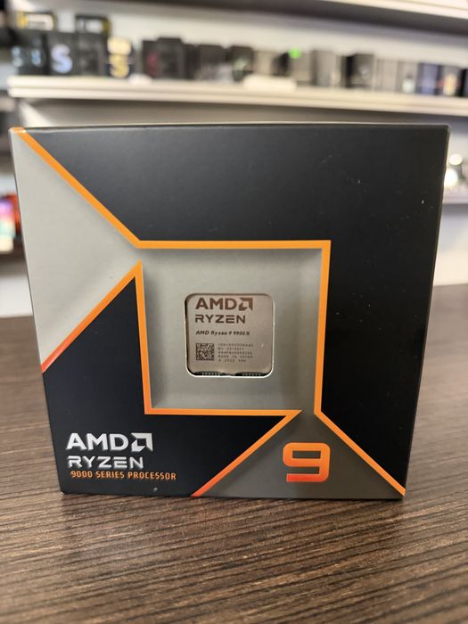 Procesor AMD Ryzen 9 9900X 12 Core24 Thread Processor 76MB CacheBOX