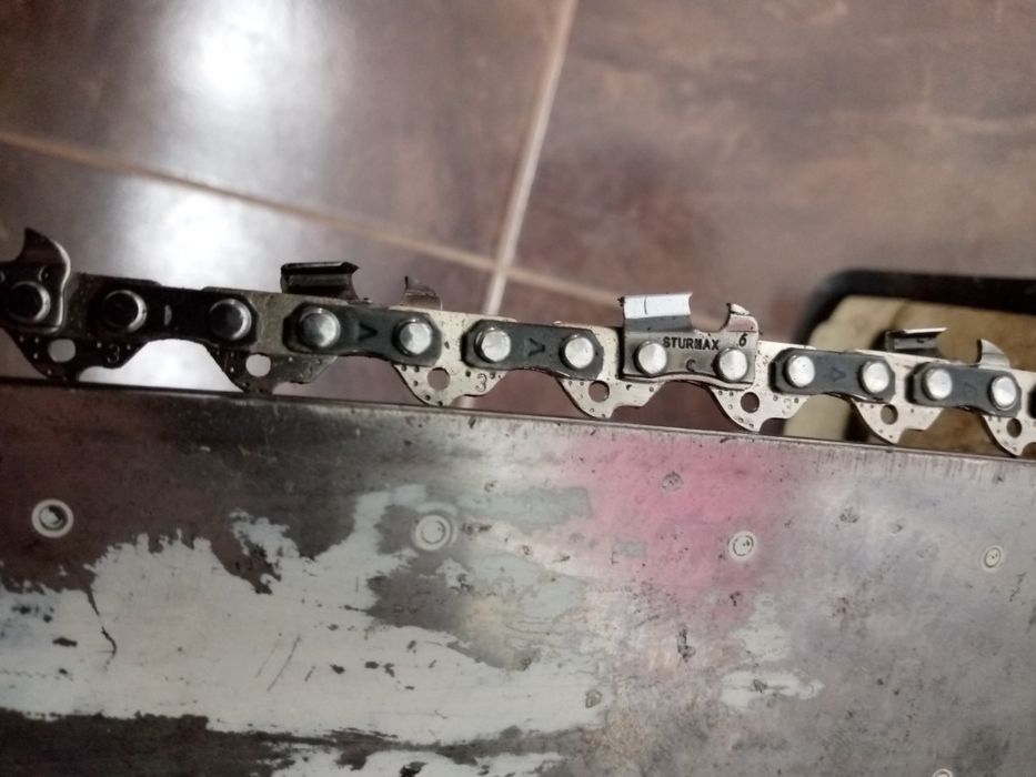 Бензопила щіль 180