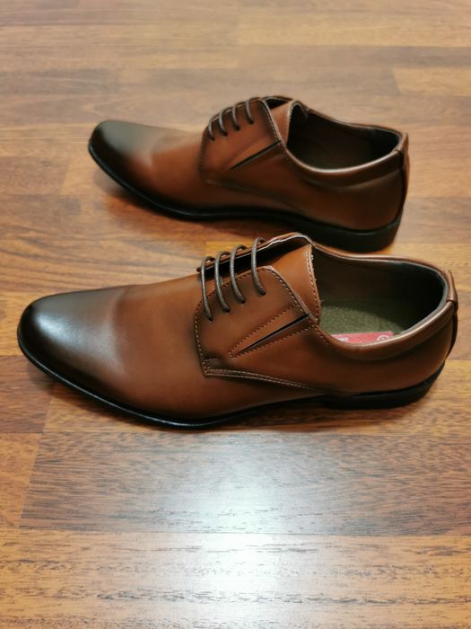Eleganckie Buty Męskie Badoxx