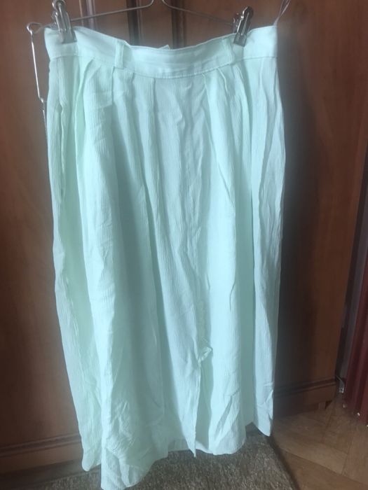 Piękna zwiewna spódnica S M midi pistacjowa piękna wesele