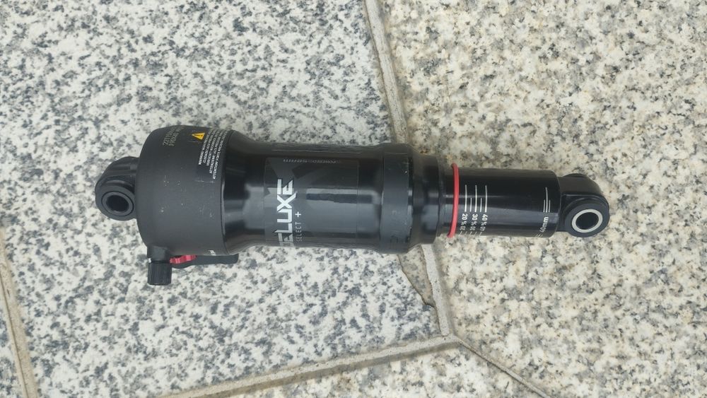 Amortecedor ROCKSHOX delux 190 mm