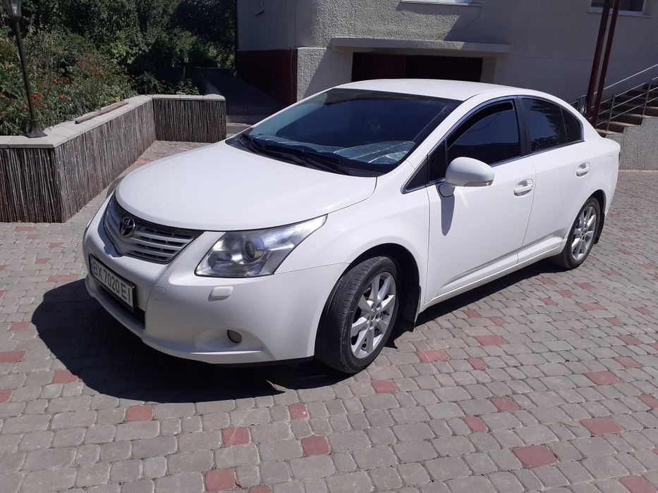 Toyota AVENSIS
