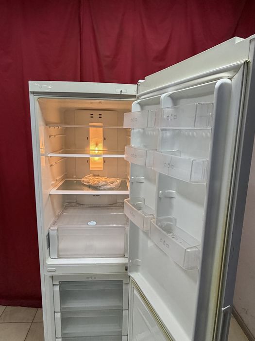 Холодильник LG No Frost 190/60/60