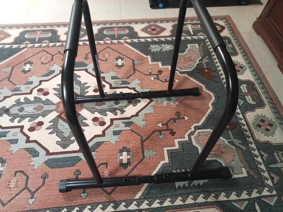 Parallel bars / dip bars502584900384860162