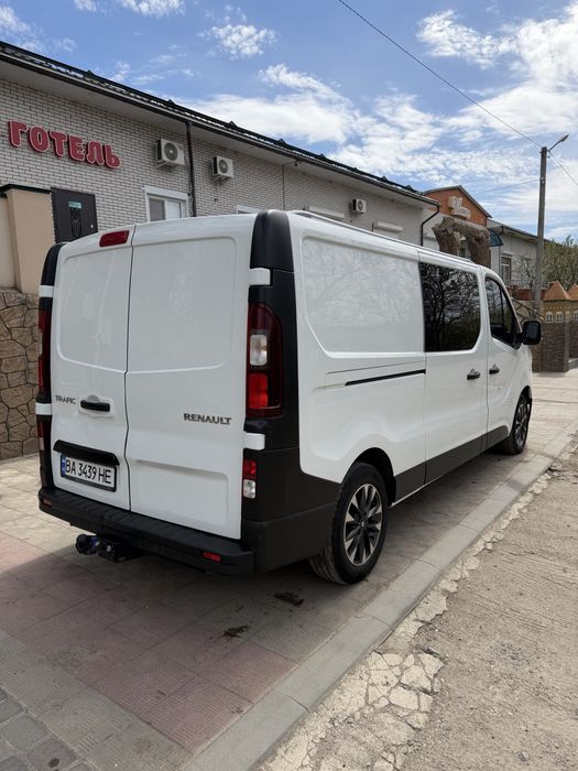 Продам Renault Trafic 2022