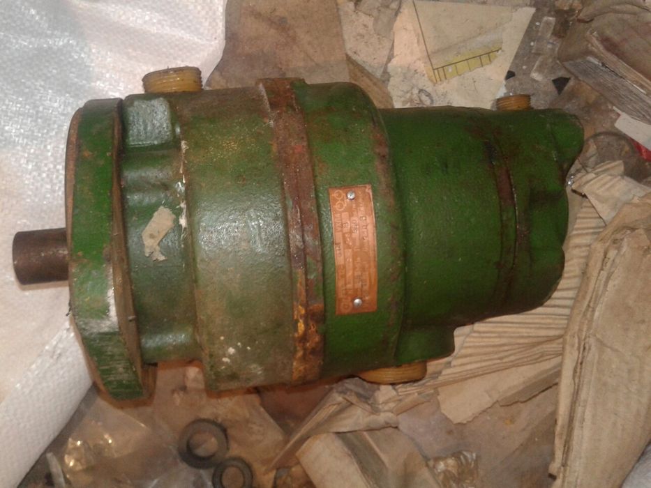 Гидронасос г12-31м