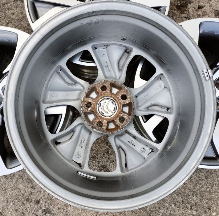 Felgi Citroen C Crosser C4 Aircross  7×18 ET38 5x114,3