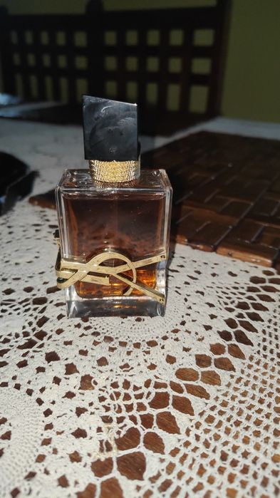 Nowe Perfumy  do sprzedania