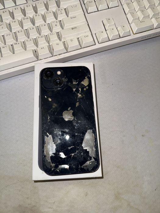 iPhone 13 256gb б/у