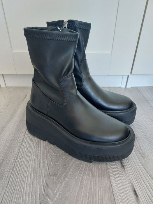 Botki Carinii roz.37 Cena ostateczna!