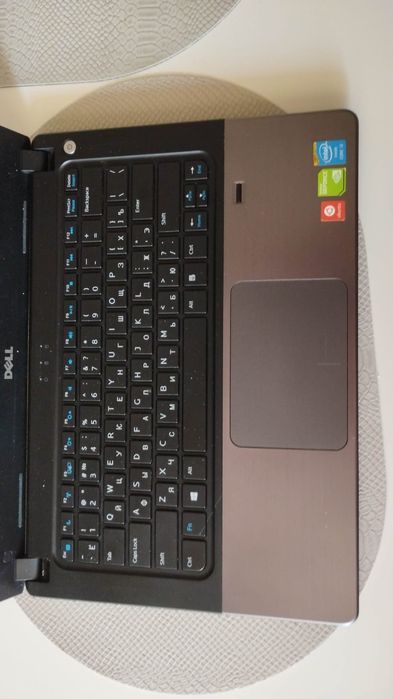 Ноутбук DELL vostro 5470