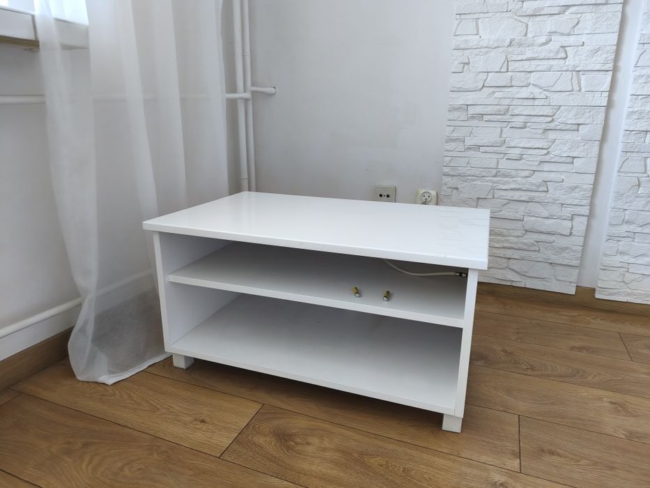 Szafka pod telewizor