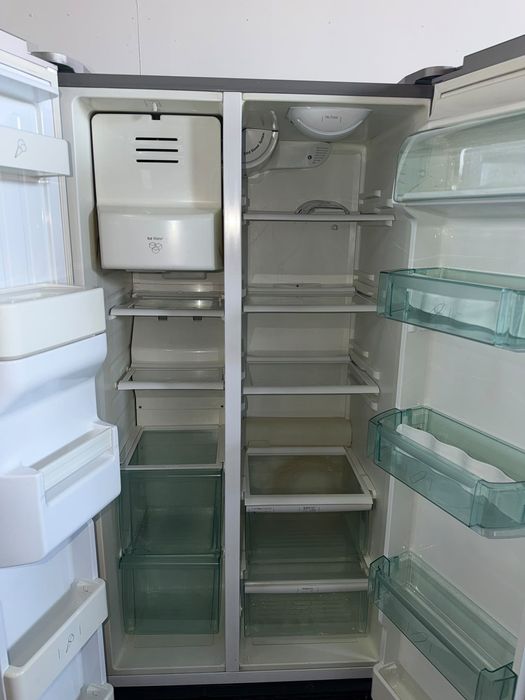 Frigorífico americano HOTPOINT
