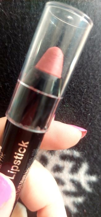 Pomadka Alterra Soft Matte kolor 01 Terra Matt