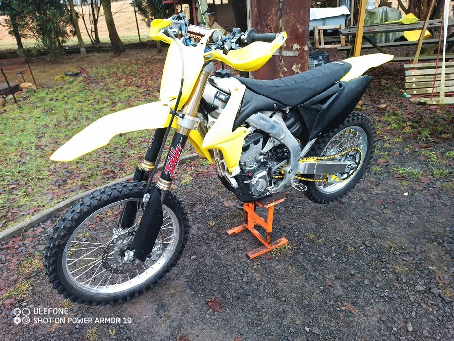 Suzuki R-MZ 450 na wtrysku
