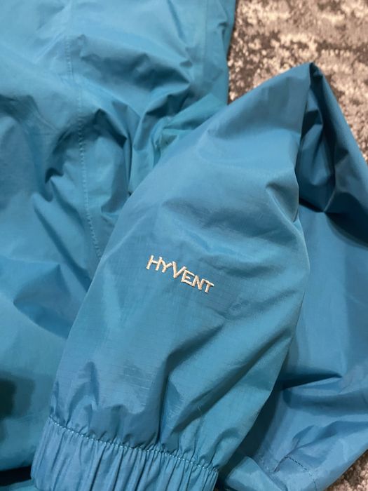 Ветровка куртка The North Face M-С розмір блакитного кольору