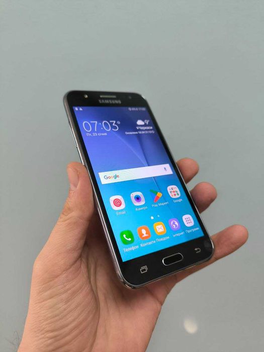 Мобільний телефон Samsung Galaxy J5 (SM-J500H)