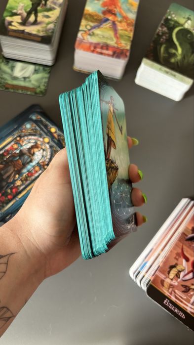 Продаю Карти Таро Нові