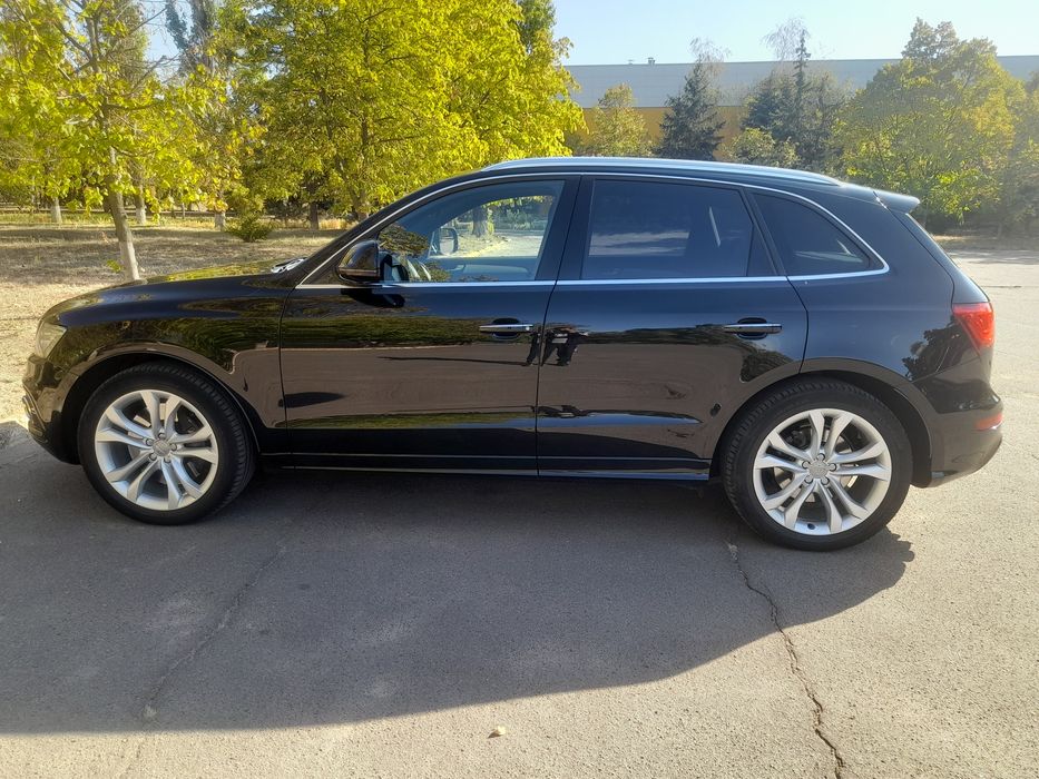 Продаю Audi SQ5 2015 г