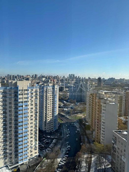 Оренда квартири  з автономною енергосистемою у ЖК Park Avenue VIP з наявністю підземного паркінгу