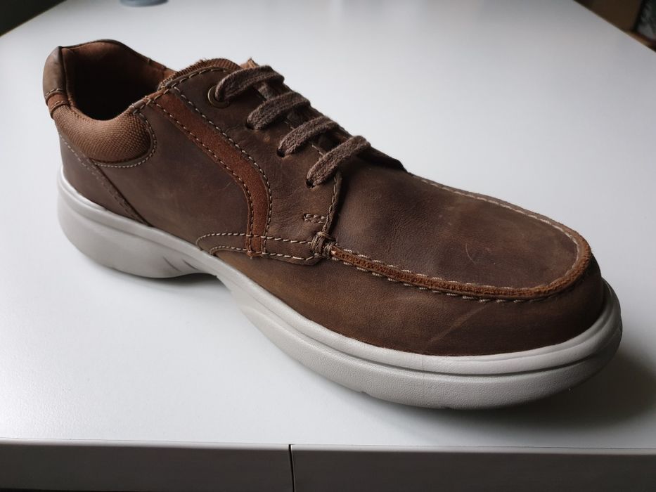 Clarks  черевики чоловічі 42.5 устілка 28 см  кросівки  кеди взуття обувь ботинки   (  як ECCO , Geox , Skechers )