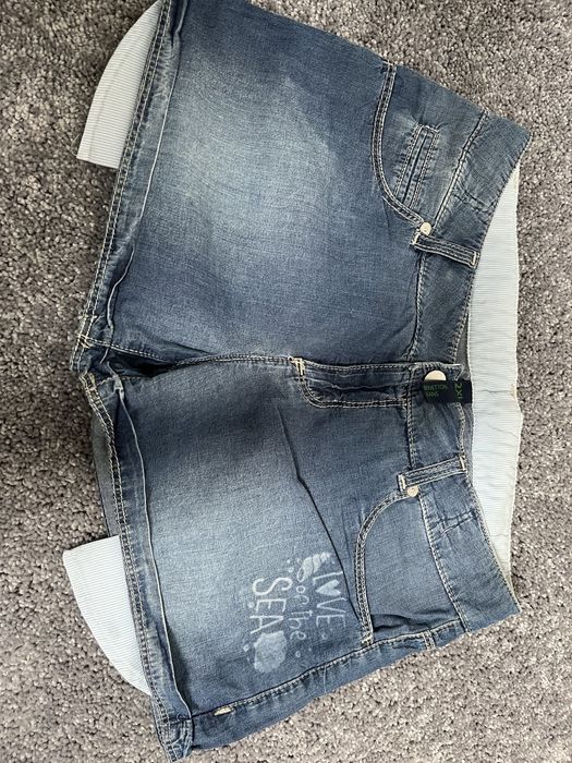 Krotkie spodenki Benetton 2XL stan idealny