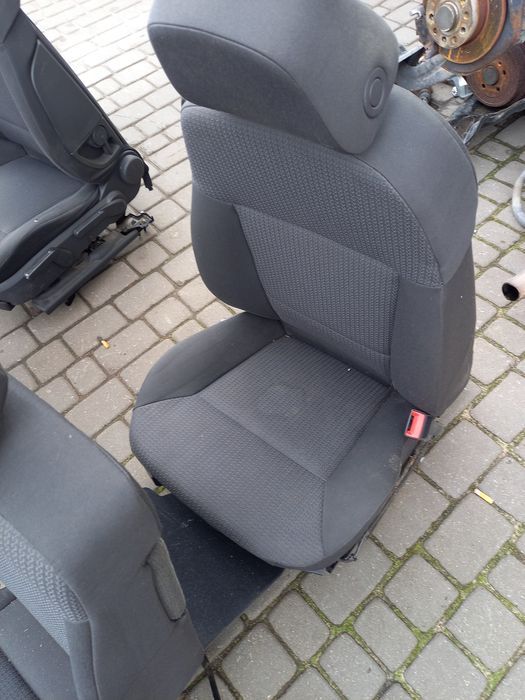 Fotele kanapa komplet opel signum 2rzedy
