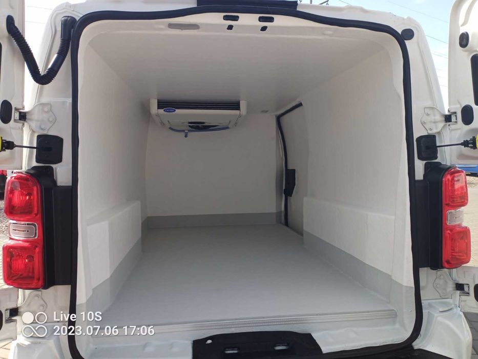 Wynajem Wypożyczalnia Mroźnia Chłodnia Izoterma Winda Dostawczy 139/1d