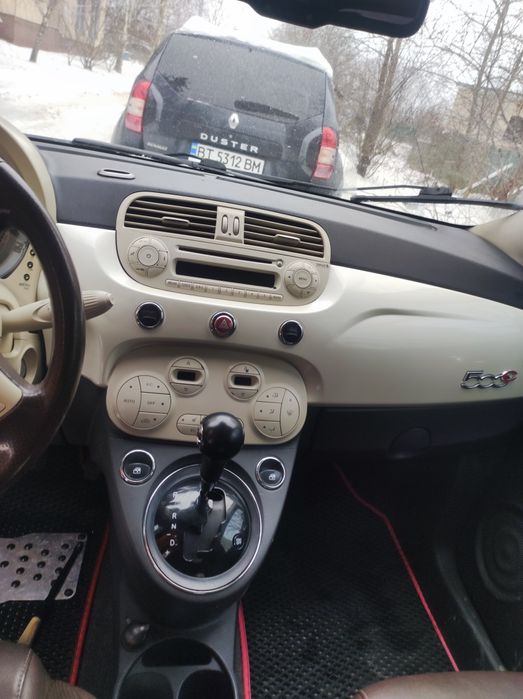 В продажі FIAT 500C