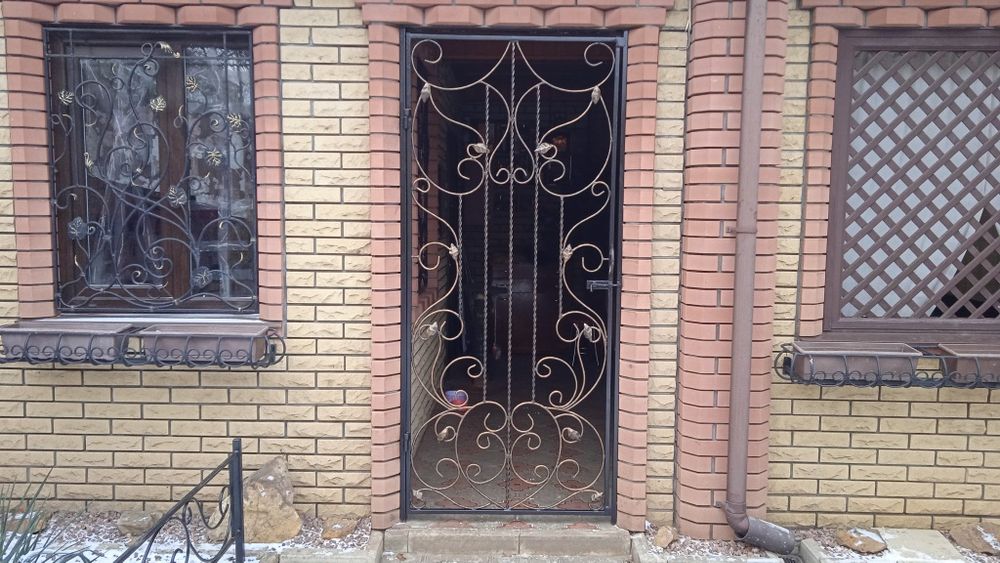 Ворота ,калитки,двери,оградки,решетки,навесы,заборы,ангары,автоматика,