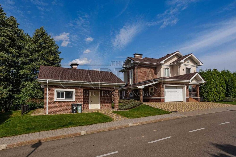 ПРОДАЖ шикарного будинку в престижному КМ Green Hills 315м2  11 соток