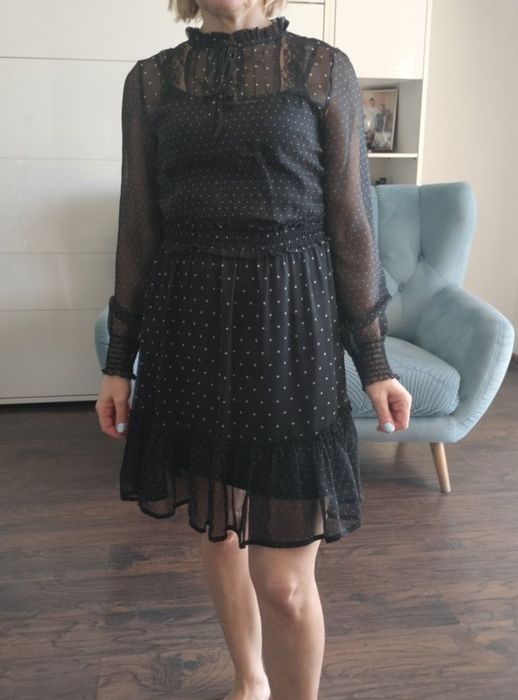 Sukienka Cropp XS czarna w kropki
