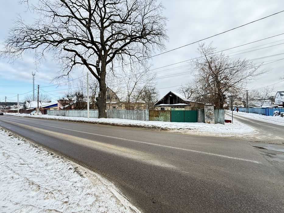 Продам двохфасадну ділянку на перехресті вул Северинівська/Л.Українки