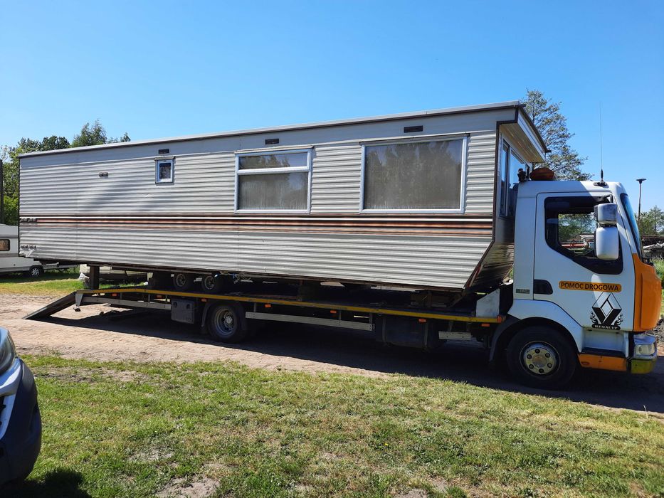 transport auto laweta pomoc drogowa domek holenderski angielski przyczepa kontener