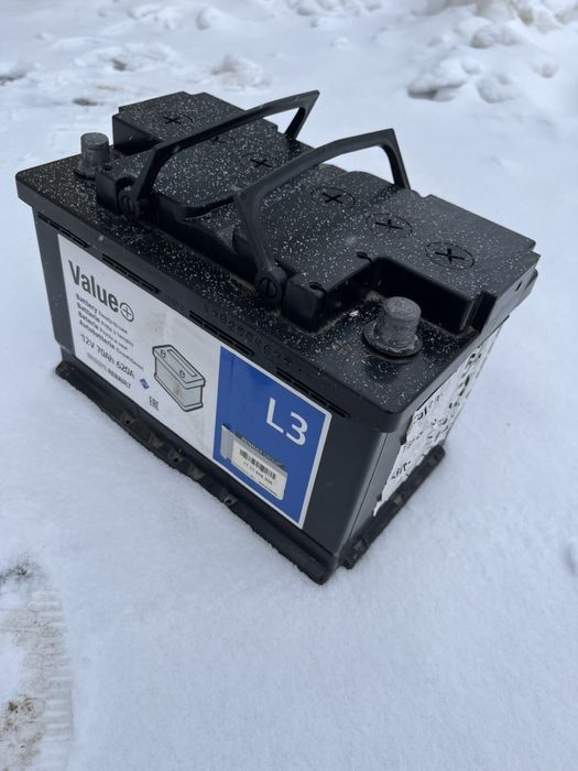 Акумулятор Value 12v 70Ah 620A б/в