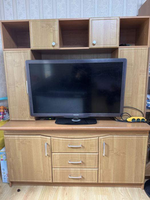 Тумба под телевизор