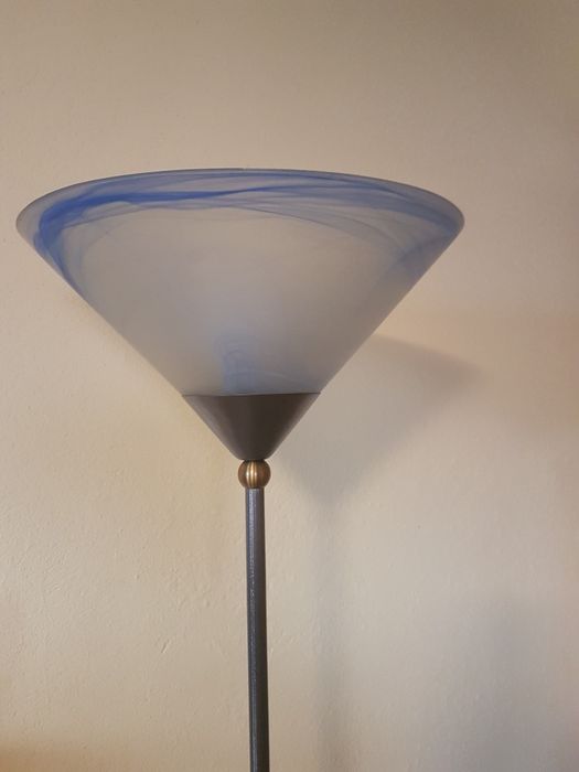 Lampa stojaca z dwoma kinkietami