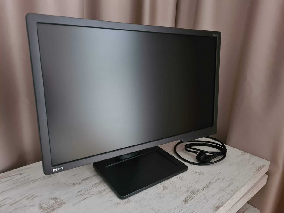 Новий монітор BenQ Zowie XL2411P  24 "