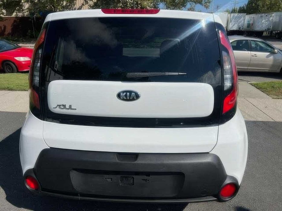 Kia Soul      2016