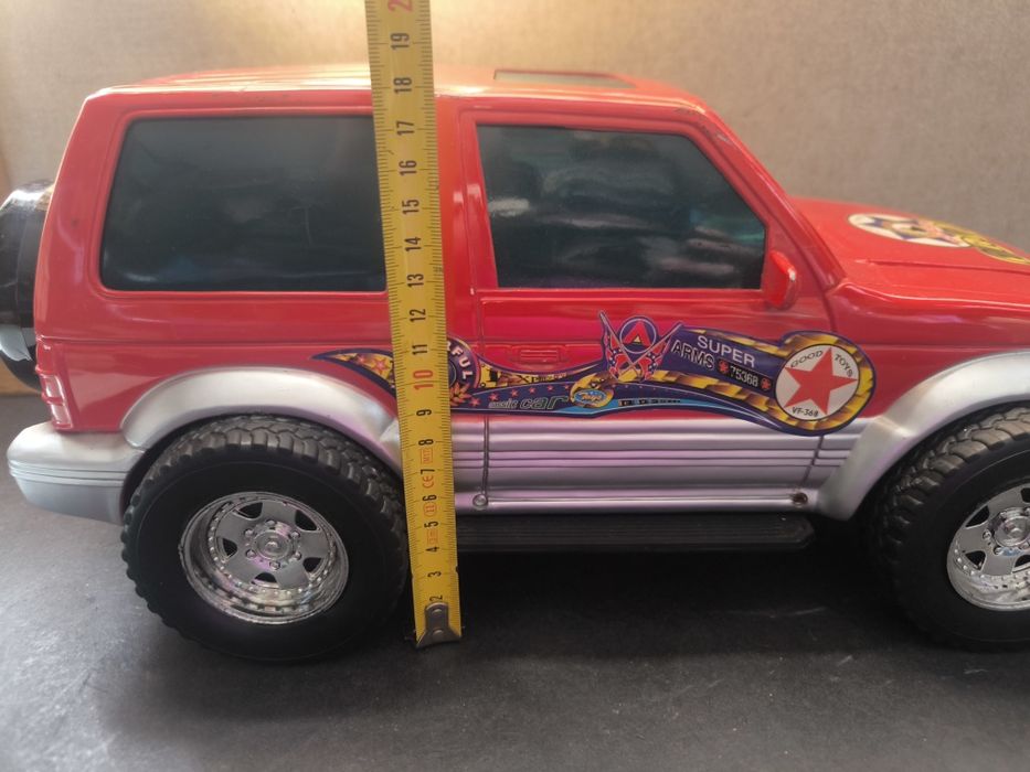 Jipe de Brinquedo Clássico 4x4