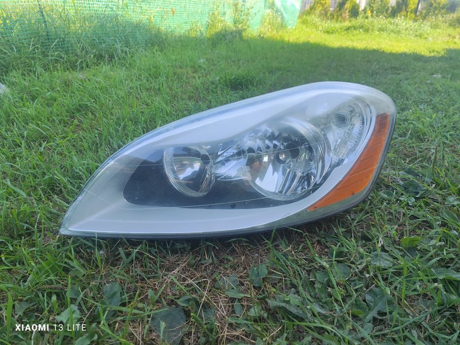 Sprzedam lampy Volvo XC 60
