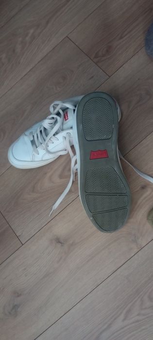 Buty adidasy Levi's 46.