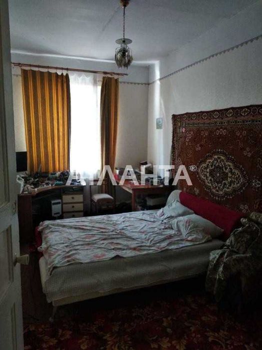 3комн.квартира в с.Петровка (станция Буялык). +Капитальный гараж.