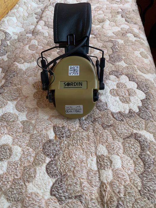 Навушники Supreme MIL AUX